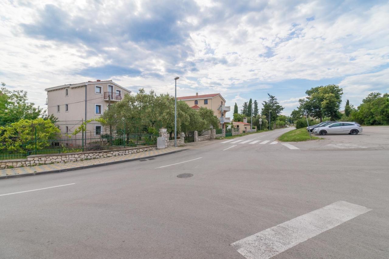 Apartments Bepina Биоград-на-Мору Экстерьер фото